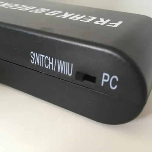 Adaptateur 4 Manettes Game Cube sur SWITCH et Wii U - vue 3