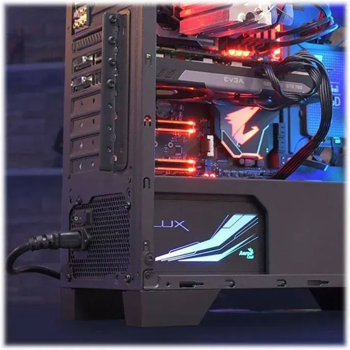 Alimentation Aerocool 750W 80 PLUS Bronze Lux RGB Non-Modulaire Ventilateur RGB - image 4