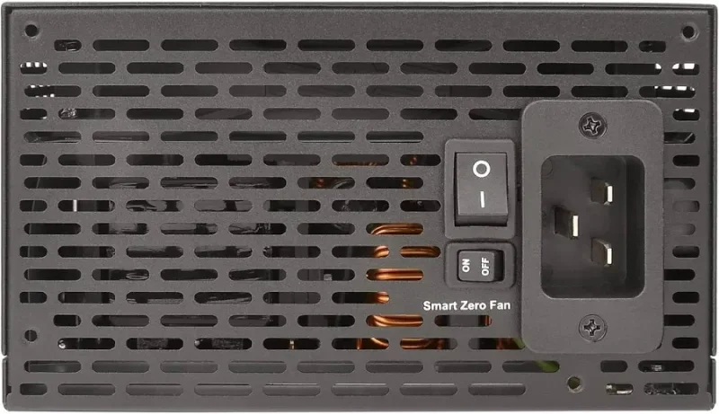 Thermaltake Toughpower GF 3 1350 W PCIe Gen 5.0 80 Plus Gold entièrement modulaire - image 4