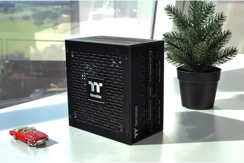 Toughpower PF3, alimentation modulaire 750 watt - image 3
