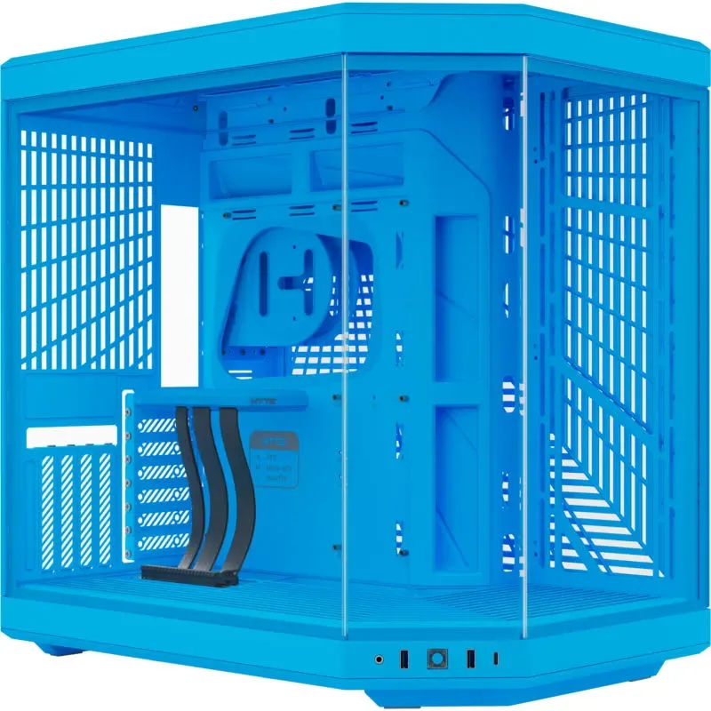 HYTE Y70 mATX
