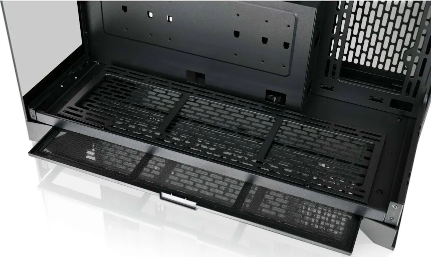 Thermaltake CTE E550 TG E-ATX - vue 5