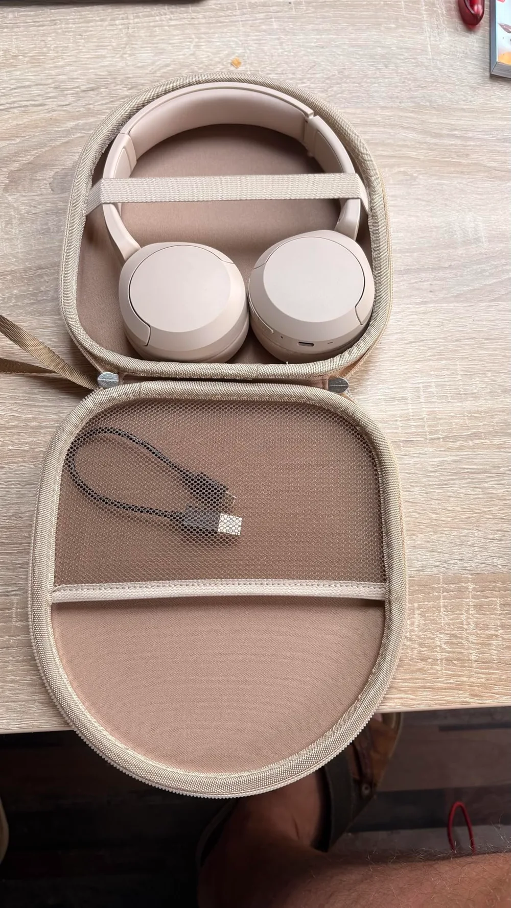 Sony WH-CH520 Beige