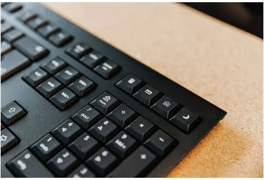 CHERRY KW 3000 Noir - vue 4