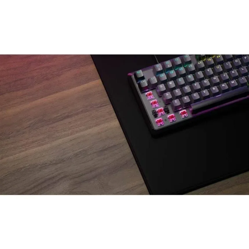 Corsair K70 Core Gris - vue 5