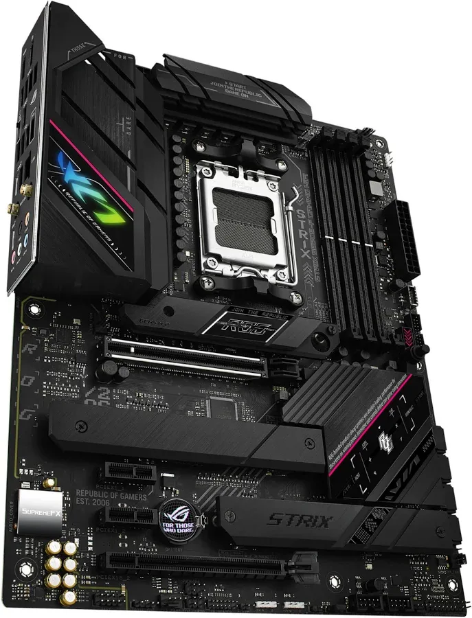 ASUS ROG STRIX B650E-F GAMING WIFI image 4