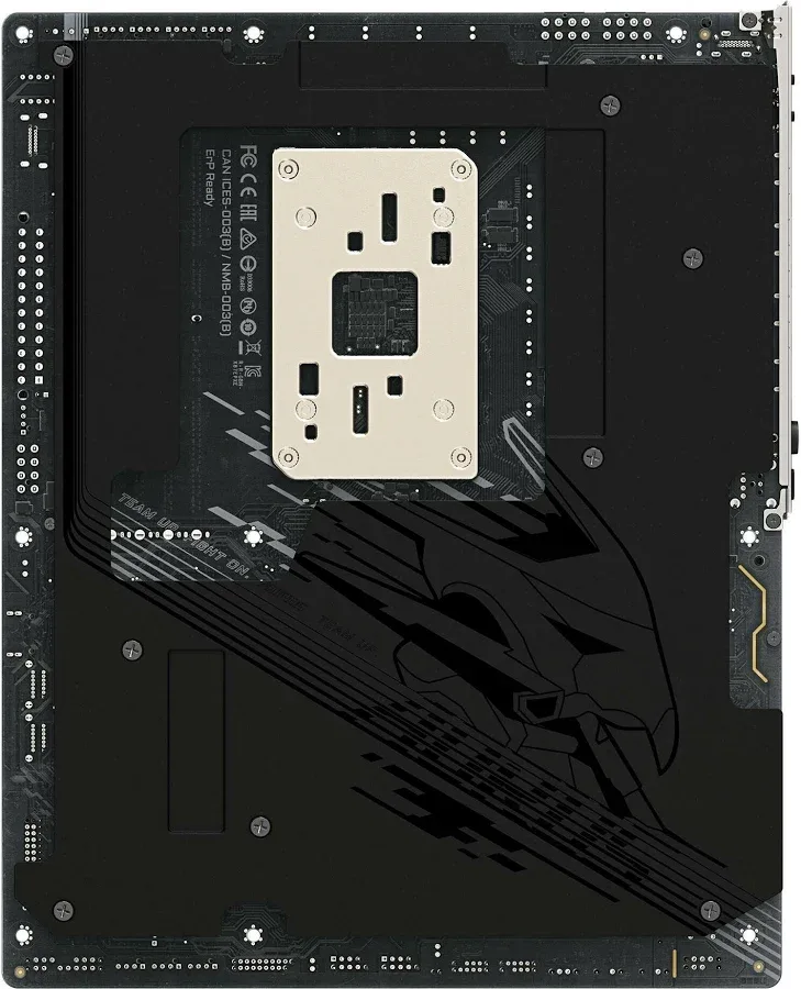 GIGABYTE X870E AORUS PRO X3D image 4