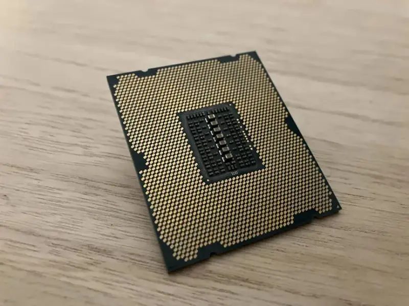 Processeur serveur Intel Xéon E5-2650V2 2.6GHz SR1A8 FCLGA2011 20Mo - vue 4