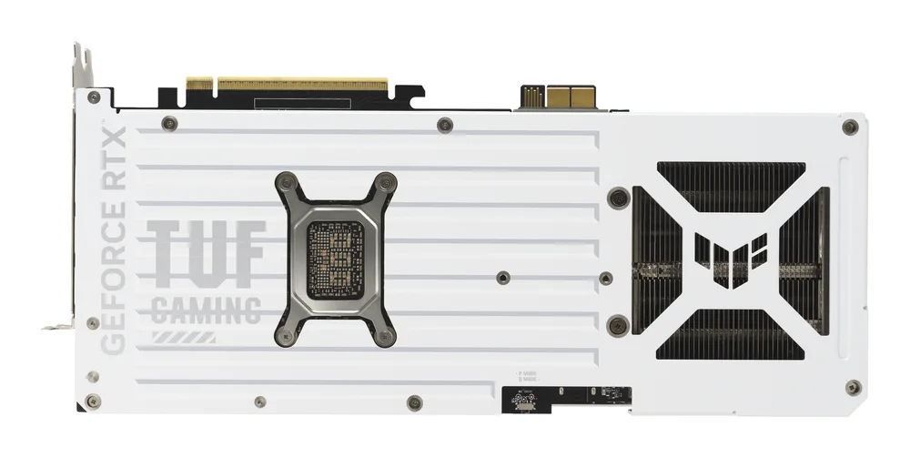asus GeForce RTX 5070 Ti TUF BTF OC WHITE Edition image 4