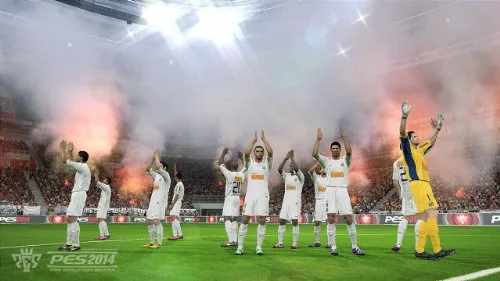 Pro Evolution Soccer 2014 Essentials PS3 - vue 5
