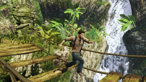 Uncharted Golden Abyss Jeu PS Vita - vue 2