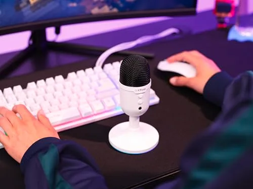 Trust GXT 236W Yami Micro USB cardioïde RGB - vue 7