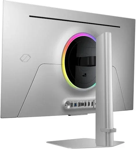 Samsung Odyssey OLED G81SF 32 pouces - vue 5
