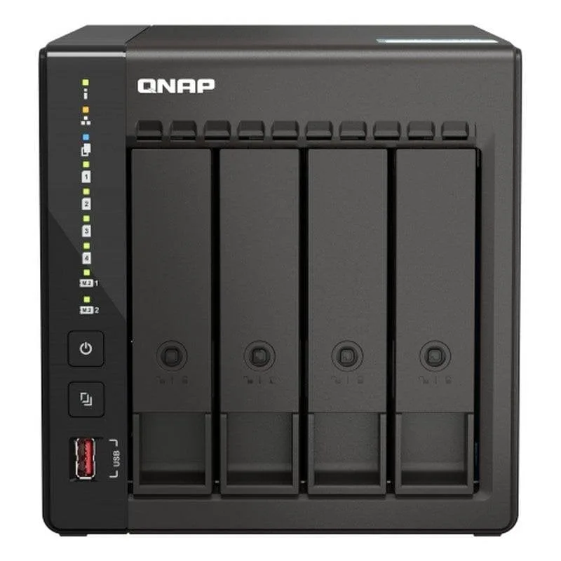 QNAP TS-453E 8GB - vue 1