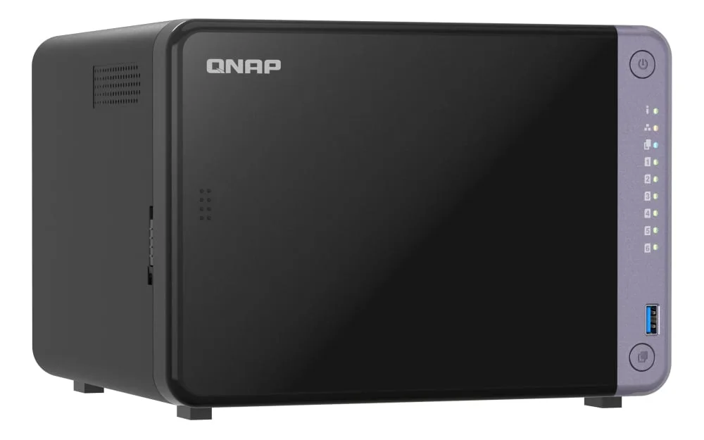 QNAP TS-632X-4G NAS 6 baies 10GbE - vue 4