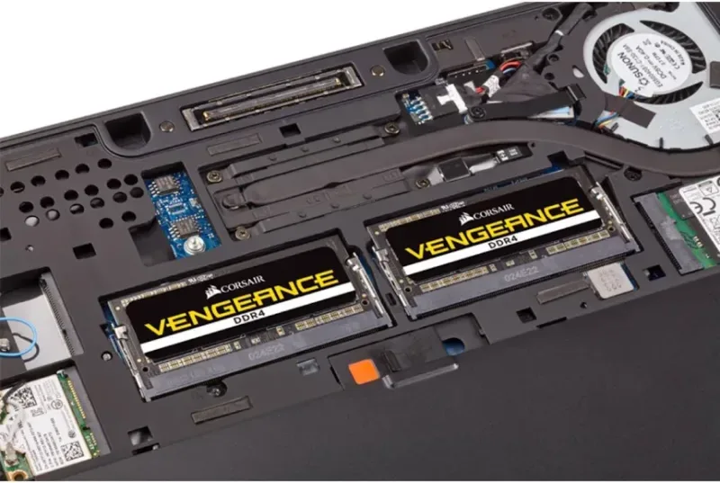Corsair 32 Go Kit 2x16Go DDR4 3200 MHz - vue 4
