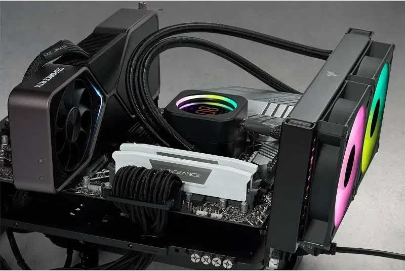 Corsair Vengeance 32 Go Kit 2x16Go DDR5 6000 MHz - vue 4