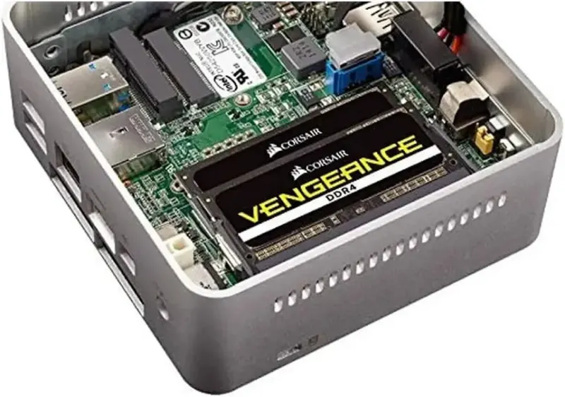 Corsair Vengeance 8 Go DDR4 3200 MHz - vue 4