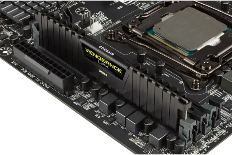 Corsair Vengeance LPX 32 Go Kit 2x16Go DDR4 3600 MHz - vue 5