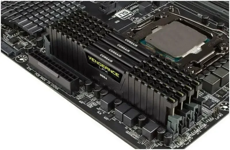 Corsair Vengeance LPX 8 Go DDR4 2400 MHz - vue 5