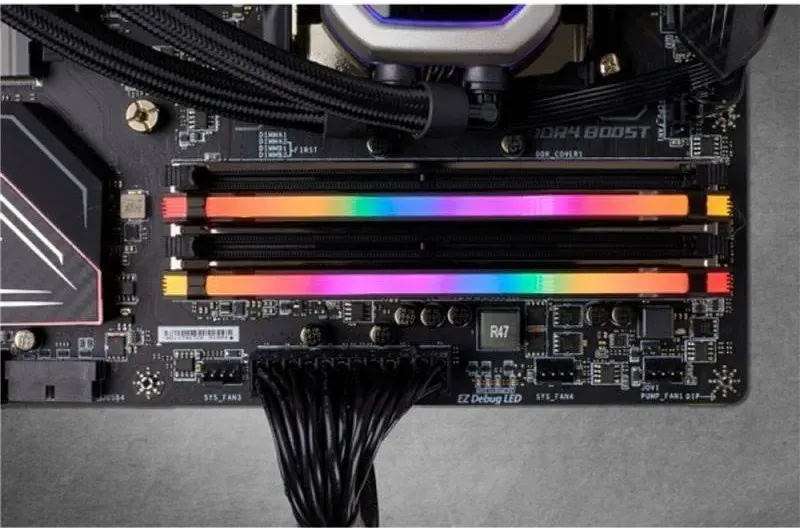 Corsair Vengeance RGB Pro 16 Go Kit 2x8Go DDR4 3200 MHz - vue 4