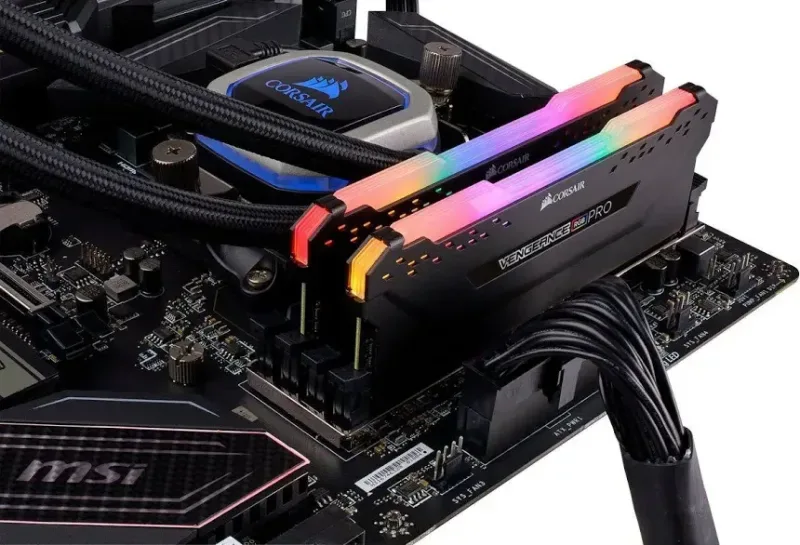 Corsair Vengeance RGB Pro 32 Go Kit 2x16Go DDR4 3200 MHz - vue 5