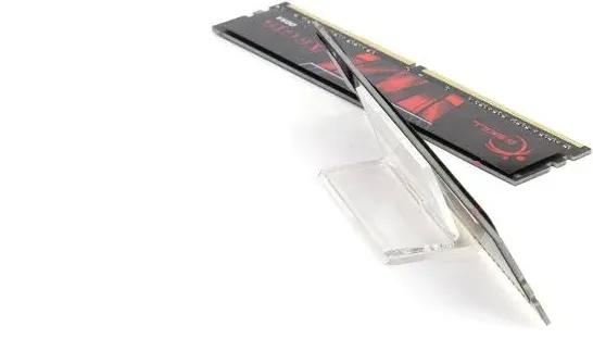 G.Skill 16 Go Kit 2x8Go DDR4 2666 MHz - vue 3