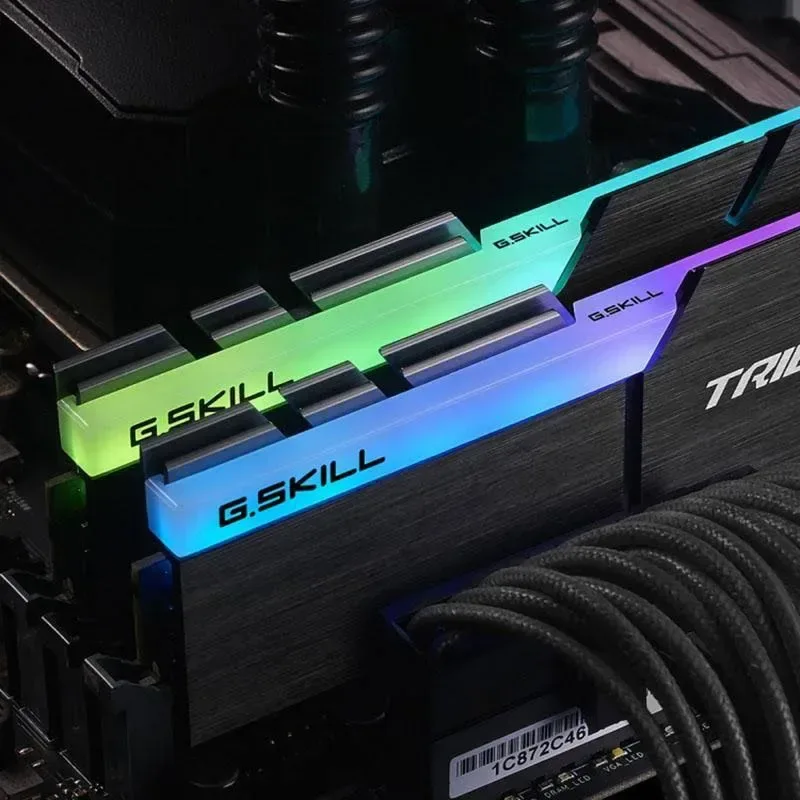 G.Skill 32 Go Kit 2x16Go DDR4 3200 MHz - vue 3