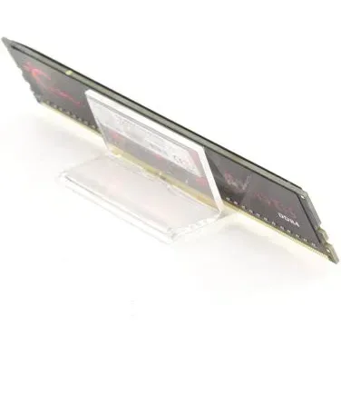 G.Skill 8 Go DDR4 3000 MHz - vue 5