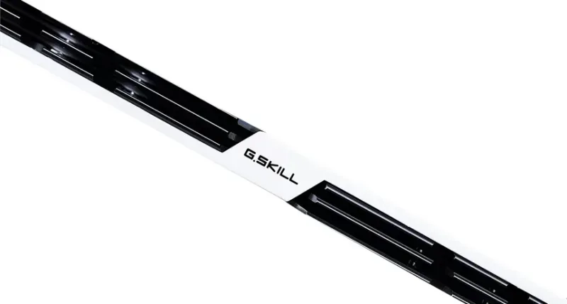 G.Skill Trident Z 32 Go Kit 2x16Go DDR4 3200 MHz - vue 4