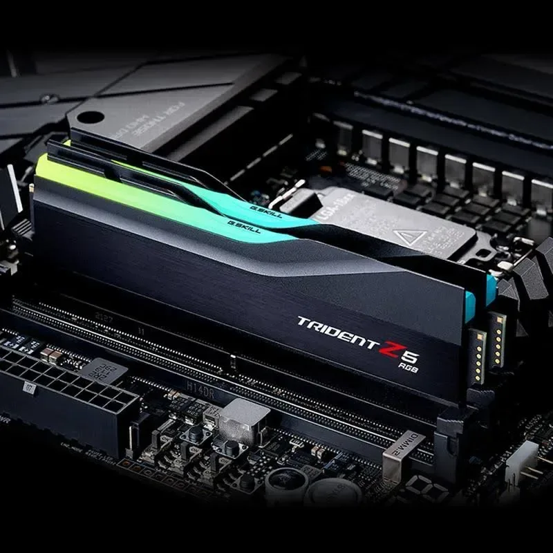 G.Skill Trident Z5 RGB 32 Go Kit 2x16Go DDR5 6400 MHz - vue 3