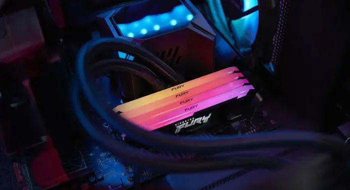 Kingston Fury Beast 16 Go DDR4 3600 MHz RGB - vue 3