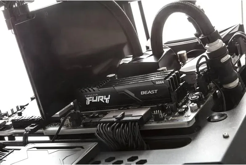 Kingston Fury Beast 16 Go Kit 2x8Go DDR4 3600 MHz - vue 4