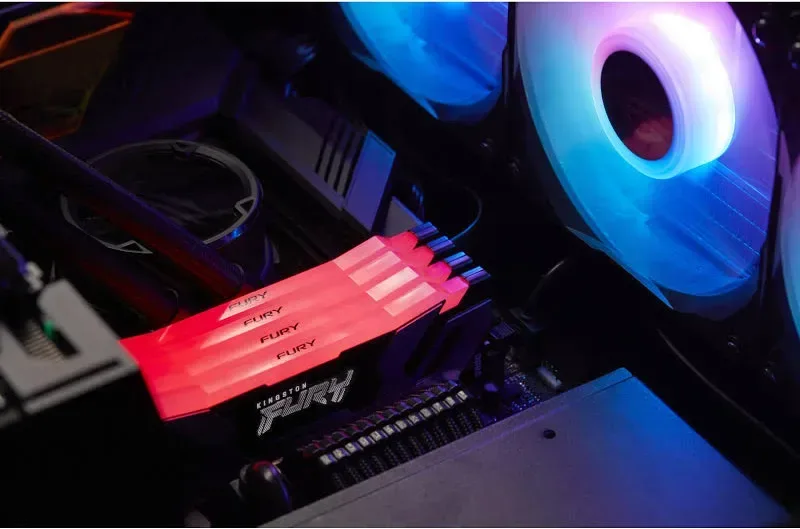 Kingston FURY Renegade 16 Go DDR5 6400 MHz RGB - vue 3