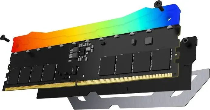 Kingston Fury Renegade RGB 24 Go DDR5 8400 MHz - vue 5