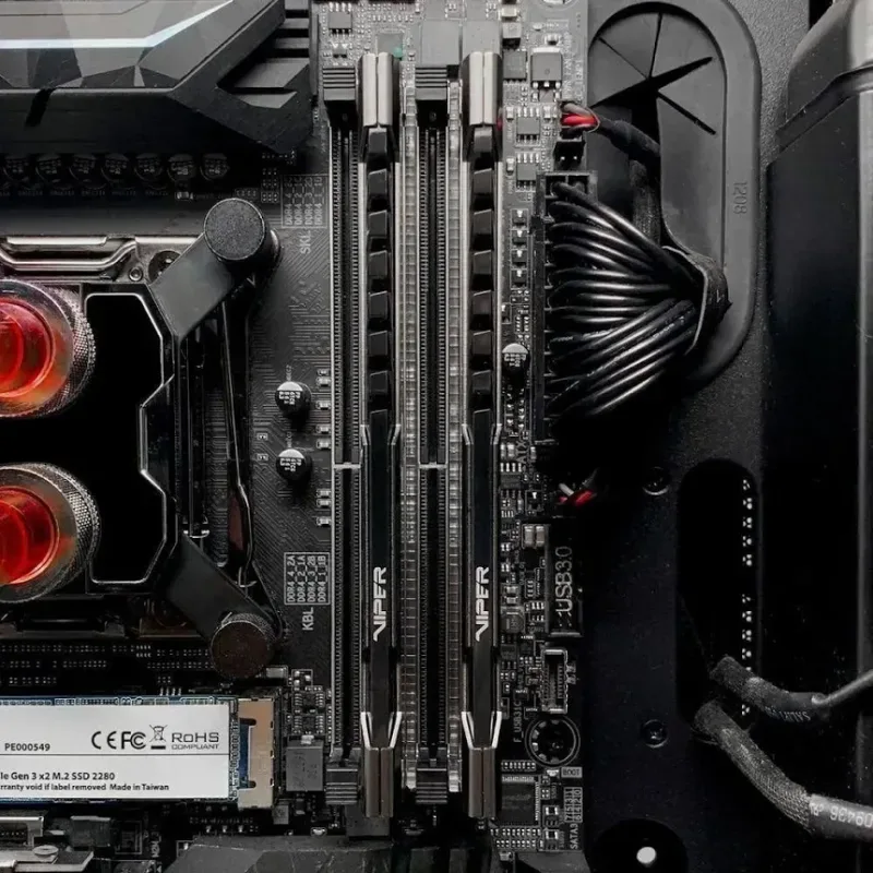 Patriot Viper Steel 64 Go Kit 2x32Go DDR4 3600 MHz - vue 5