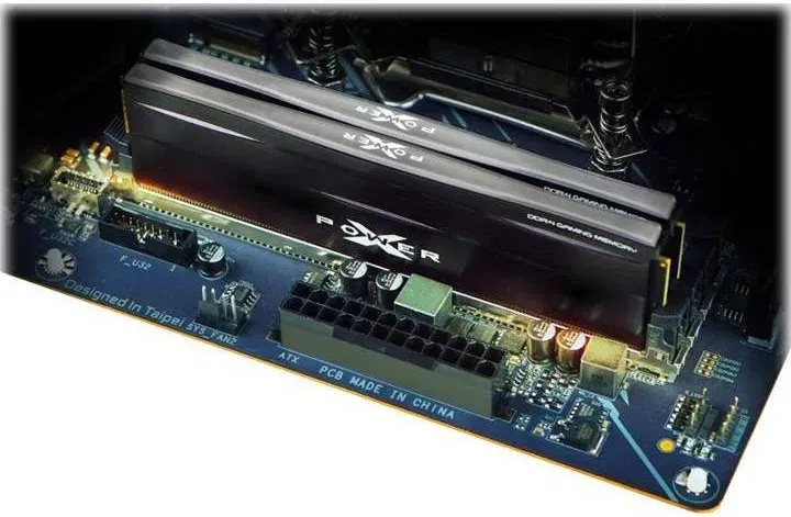 Silicon Power XPOWER Zenith 16 Go Kit 2x8Go DDR4 3200 MHz - vue 5