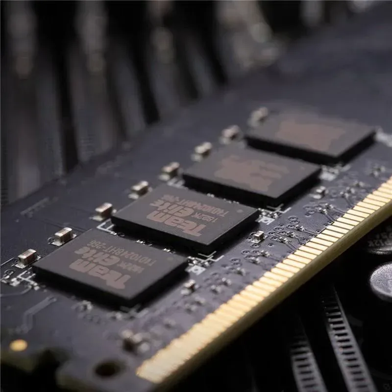 Team Group 16 Go DDR5 5600 MHz - vue 5