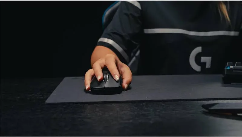 Logitech G Pro X Superlight 2 SE Noir - vue 5