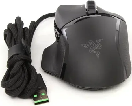 Razer Basilisk V3 Noir - vue 4