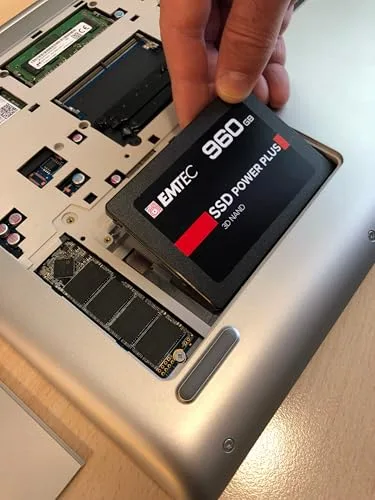 EMTEC X150 Power Plus SSD 2 To - vue 7