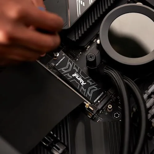Kingston FURY Renegade SSD 2 To - vue 4