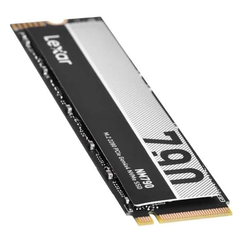 Lexar NM790 1 To - vue 2